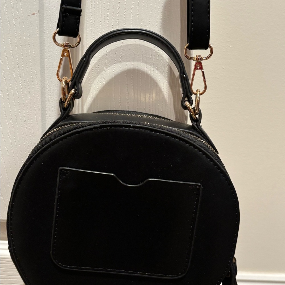Black and Gold Crossbody Bag - Picture 3 of 9